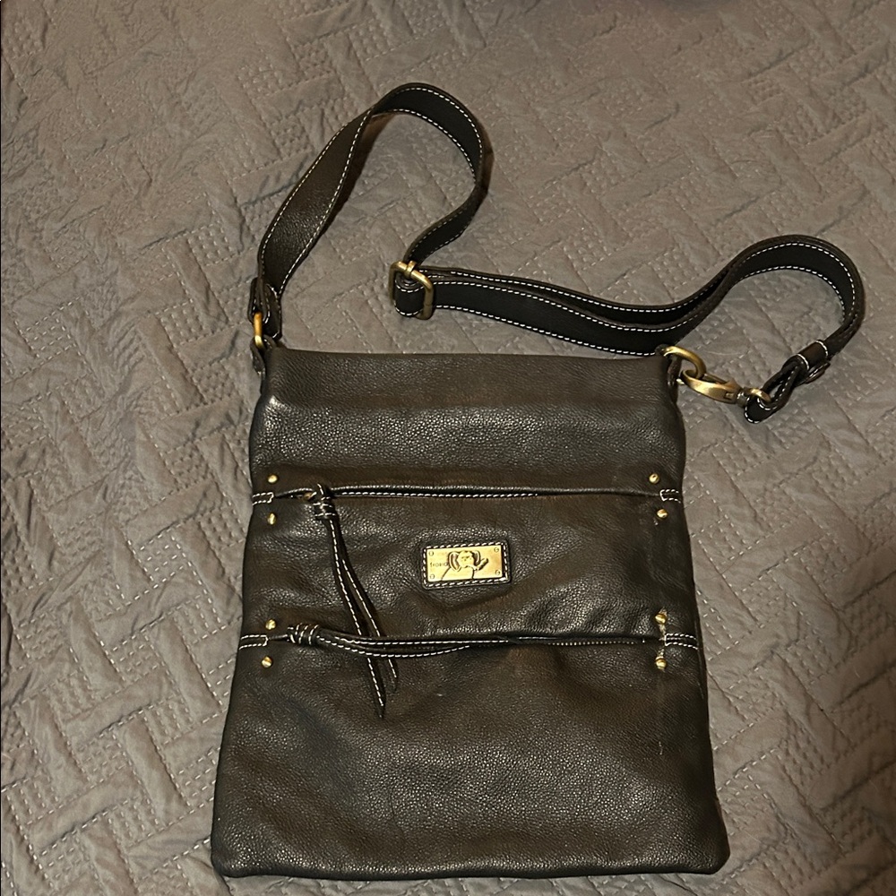 Avorio black Leather Crossbody Bag